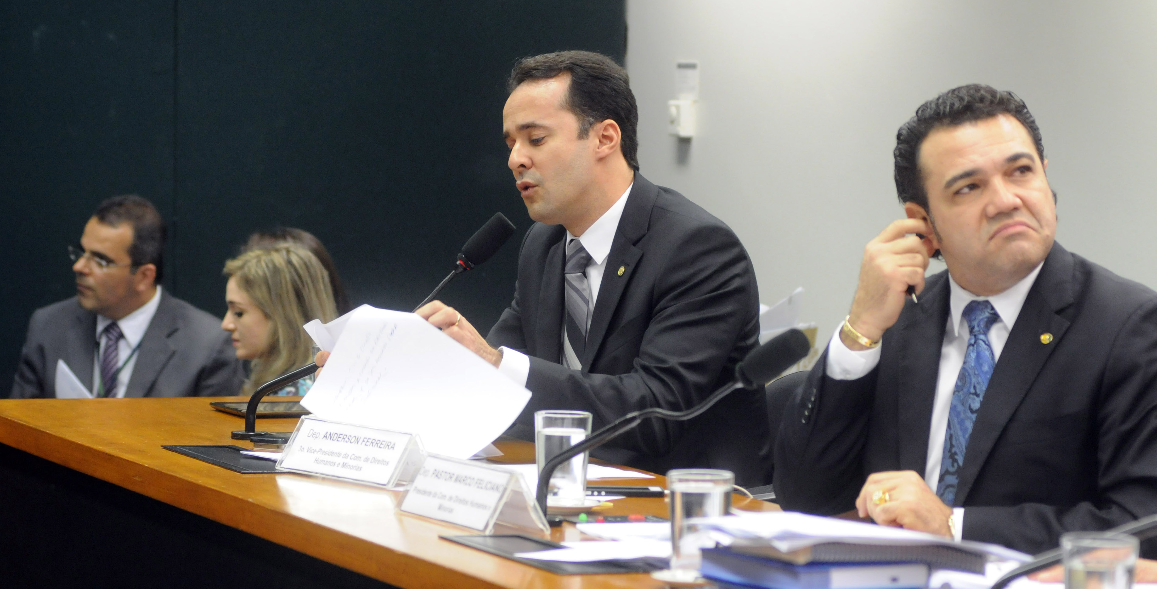 Os deputados Anderson Ferreira e Marco Feliciano