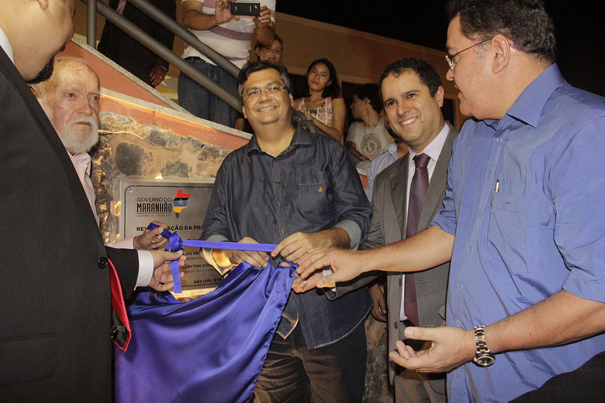 Governador Flávio Dino inaugura Praça Nauro Machado