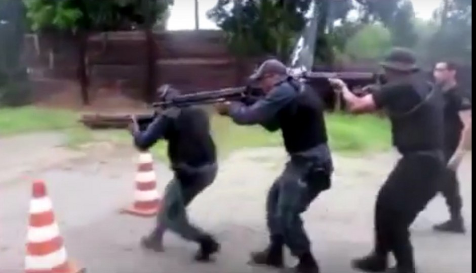 Vídeo: Treinamento de homens da Cosar para acabar com assaltantes de banco no MA