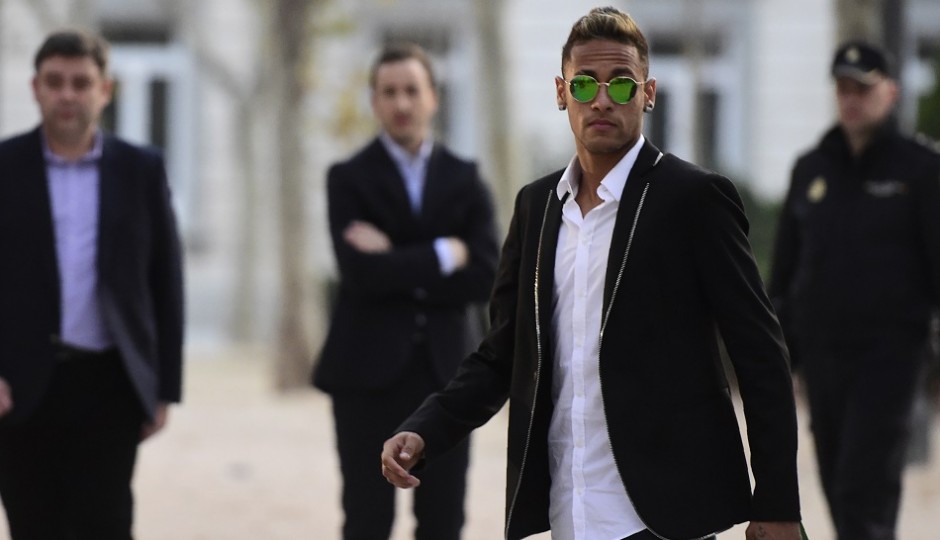 Justiça Federal arquiva denúncias de sonegação fiscal contra Neymar
