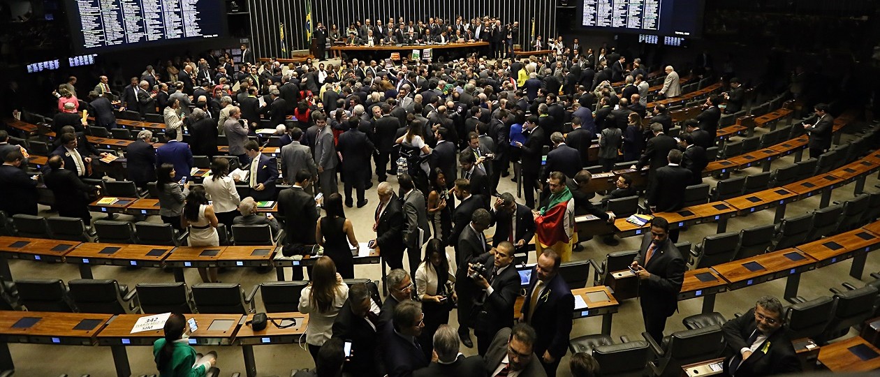 Ao Vivo: Assista a Sessão de Impeachment da presidente Dilma