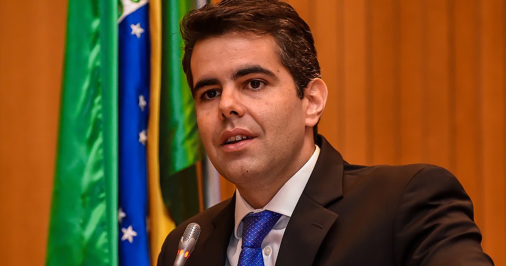 Adriano Sarney volta a defender CPI de Pedrinhas