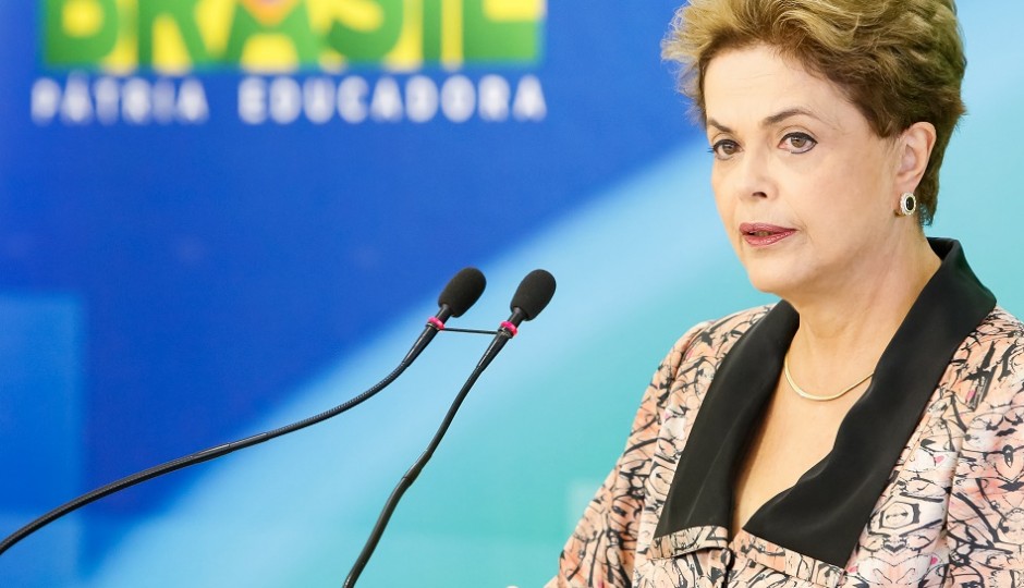 Dilma abre crédito de R$ 100 milhões para gastos com propaganda