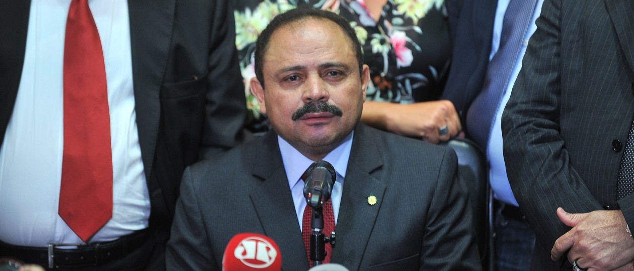 Waldir Maranhão revoga a própria decisão de anular o impeachment