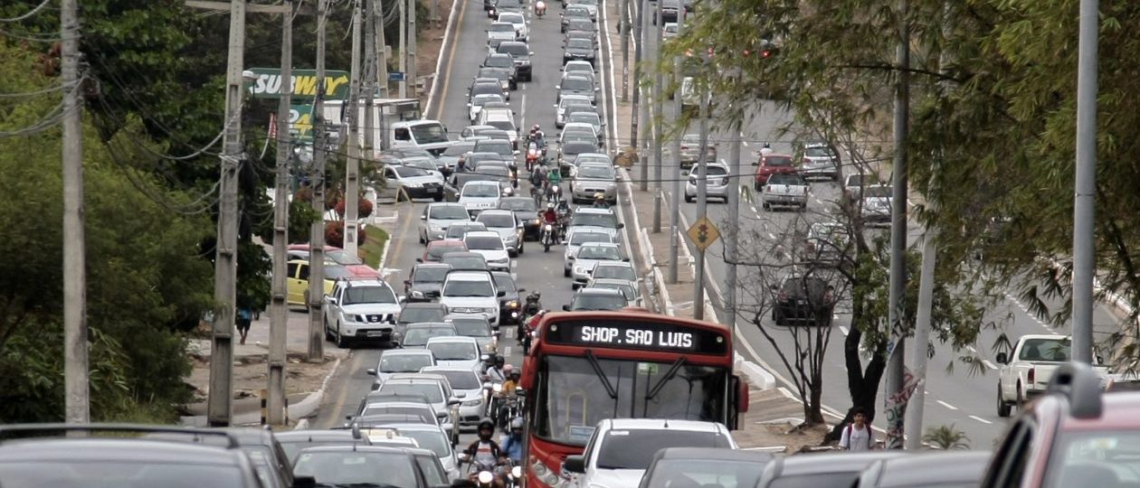 Motoristas podem pedir ressarcimento à SMTT por multas aplicadas em MAs