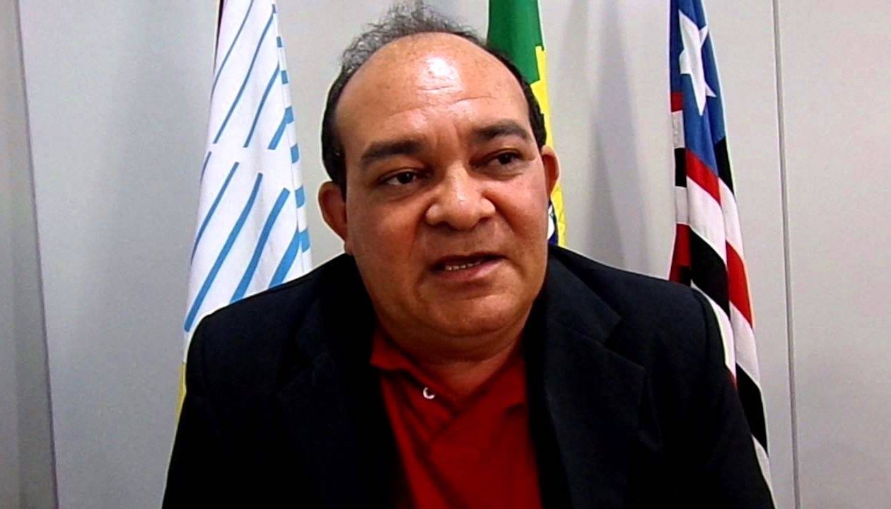 Vicente Castro suspende decisão que afastou Beto das Vilas da Câmara de SJR