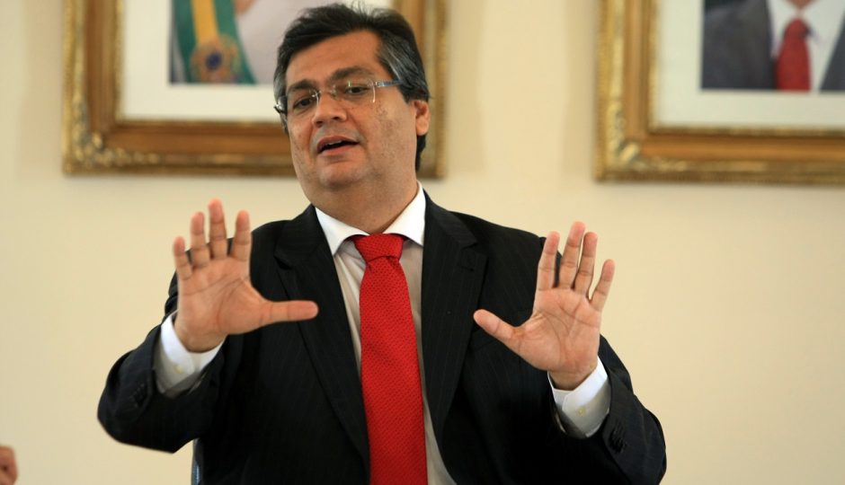 Palácio dos Leões vai pagar R$ 720 mil por aluguel de imóvel de comunista