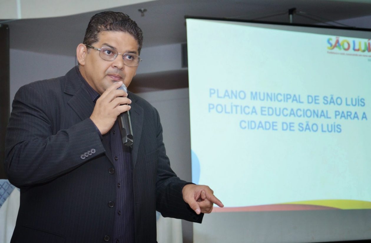 O ex-secretário municipal de Educação, professor Geraldo Castro Sobrinho