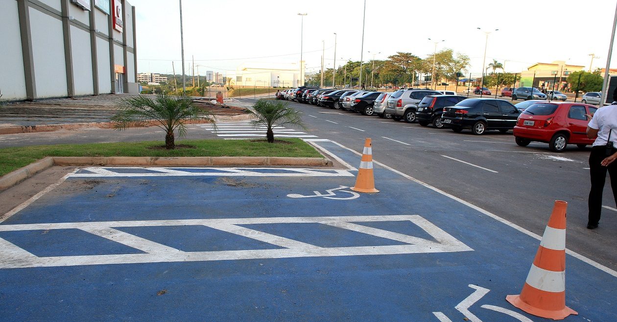Suspensa lei da gratuidade de 30 minutos em estacionamentos de São Luís