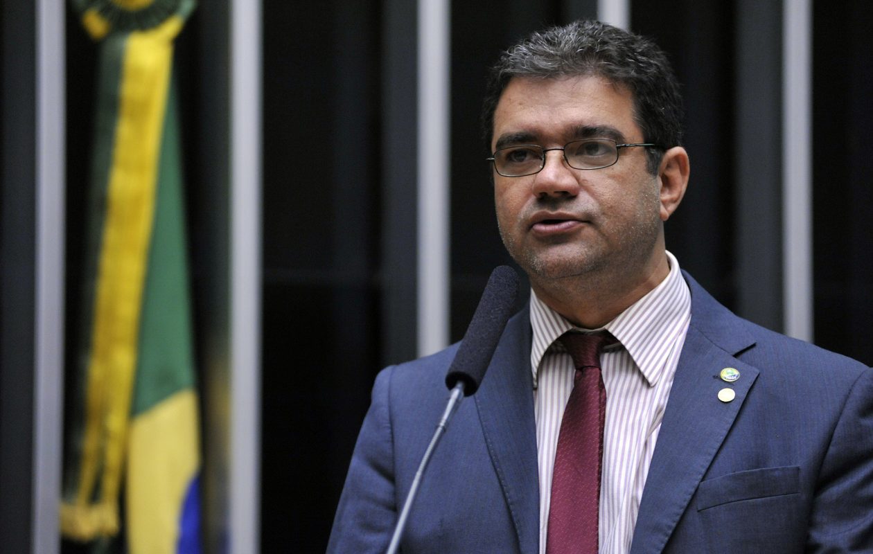 Antonio da Cruz Filgueira Junior, conhecido como Júnior Marreca (PEN), ex-prefeito do município de Itapecuru-Mirim e atualmente exercendo mandato de deputado federal