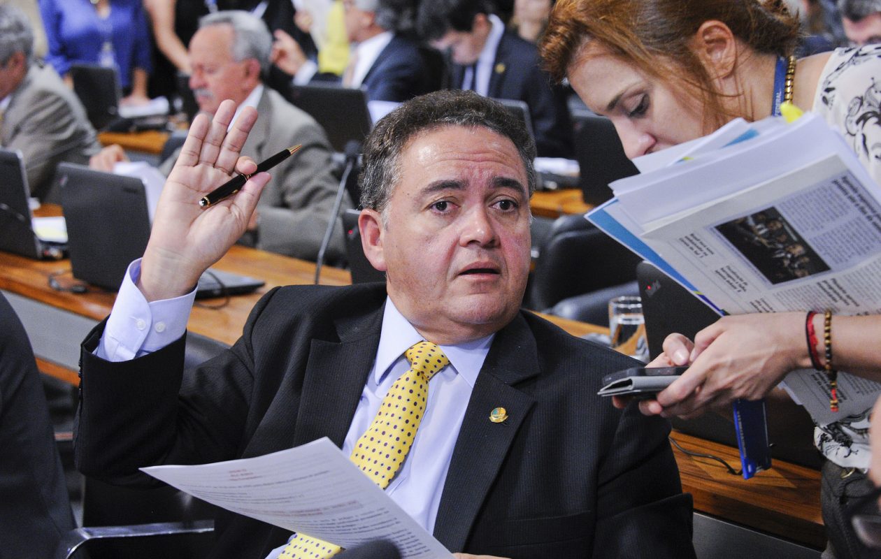 No Senado pelo MA, apenas Roberto Rocha gasta com divulgação do mandato