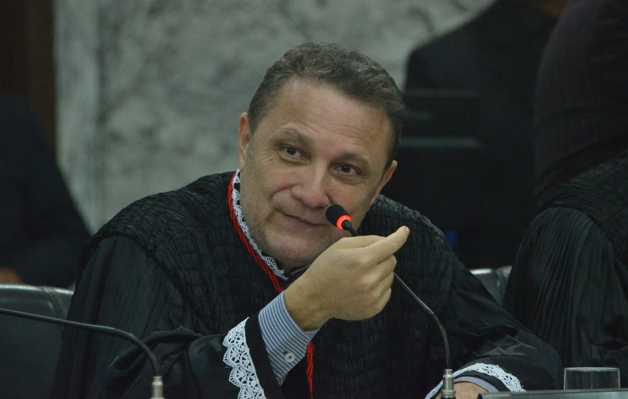 Página do TJ-MA ainda mostra Cleones Cunha como presidente da Corte