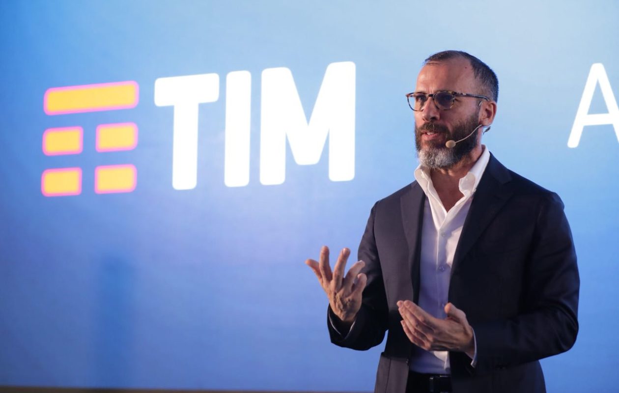 TIM Brasil anuncia novos presidente e CEO da companhia