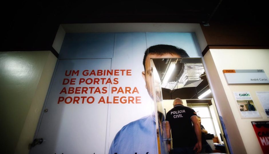 Em Porto Alegre, polícia prende vereador sob acusação de extorsão a assessores