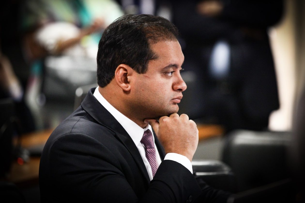 (18.06.2019 / Brasília-DF) O senador Weverton Rocha, durante sessão no Senado Federal. Foto: Magno Romero