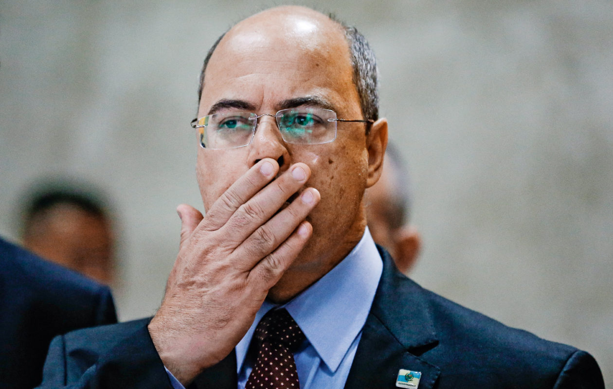 STJ afasta Witzel, governador do Rio; Pastor Everaldo é preso pela PF