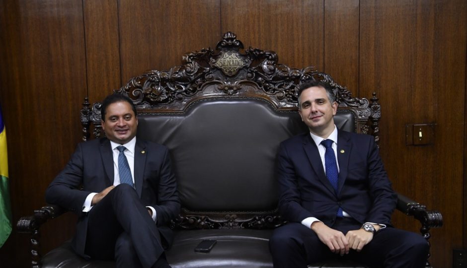 ‘Tratoraço’: Weverton aparece entre beneficiários de orçamento secreto de Bolsonaro, via Codevasf