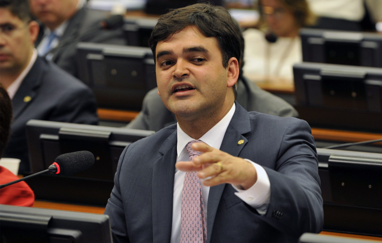 Votação de PEC que amplia poder do Congresso sobre órgão de fiscalização do Ministério Público tem apoio de Rubens Júnior
