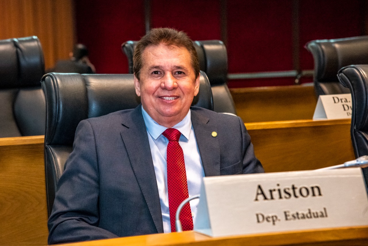 Nome de Ariston para o TCE-MA começa a se consolidar como plano A entre deputados