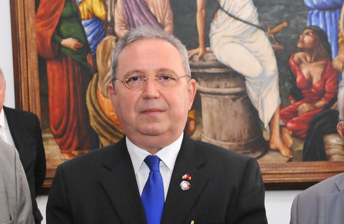Carvalho Neto, presidente do TRT-MA, é suspeito de nepotismo